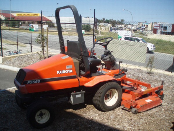  KUBOTA F3560, uszczelka pod głowicę